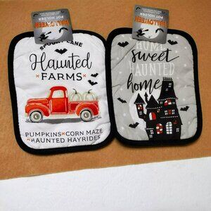 Halloween Pot Holders NEW Set Of 2 - Haunted Farms & Home Sweet Haunted Home